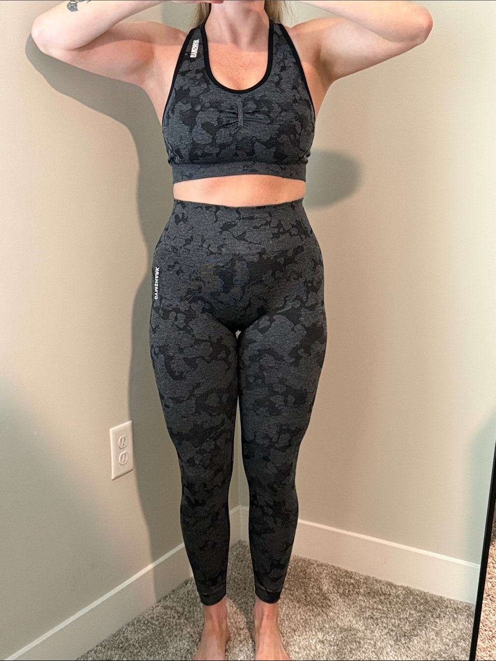 GYMSHARK Charcoal Seamless Camo Sports Bra & Leggings Set